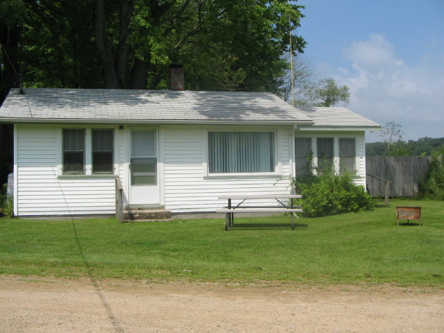 Large Cottage